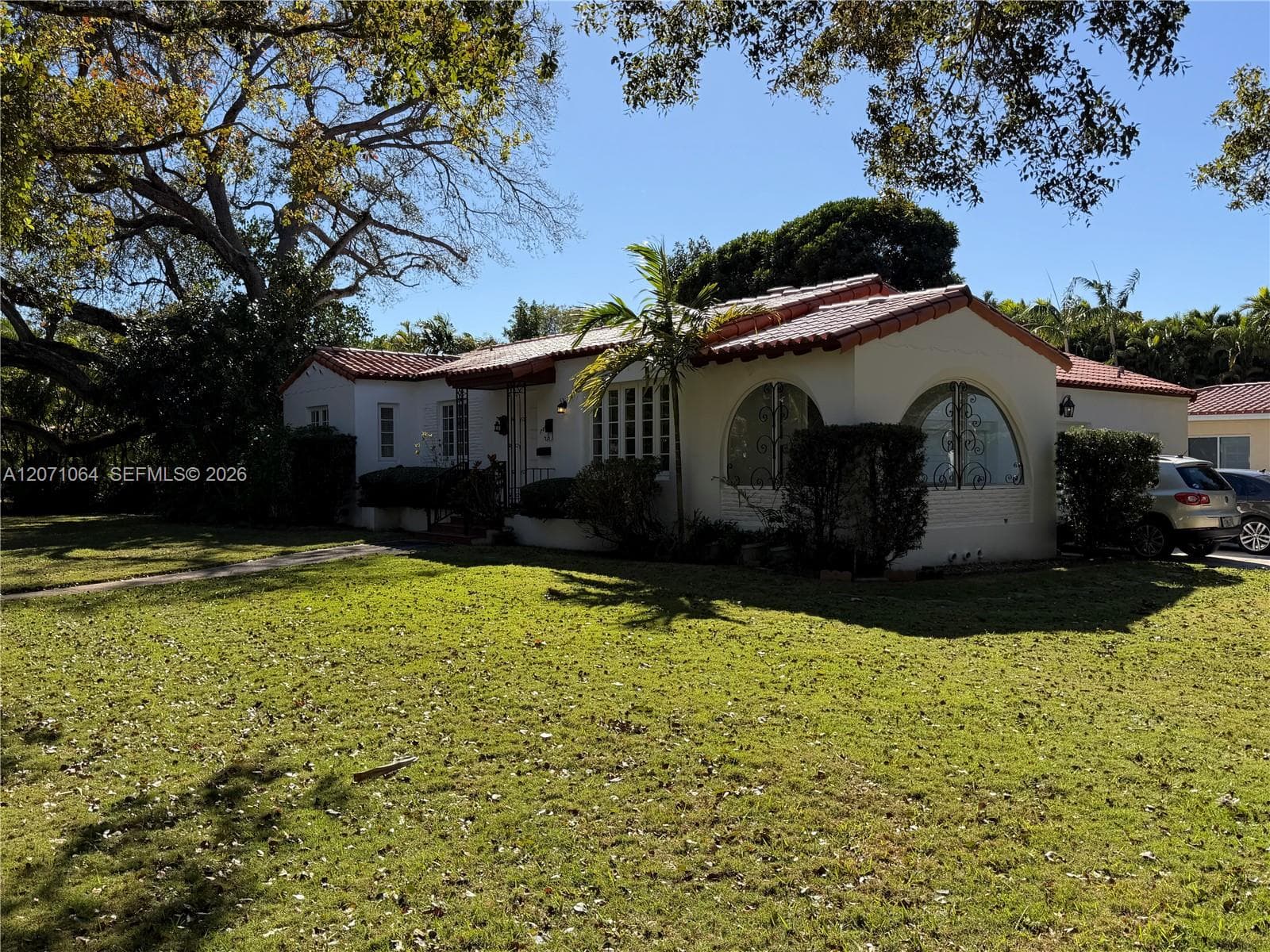 1700 Cortez St photo 2