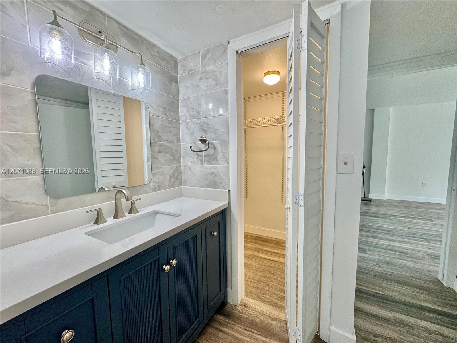 JAMES CENTRAL TOWERS COND · #301 in Miami Beach - Photo 9