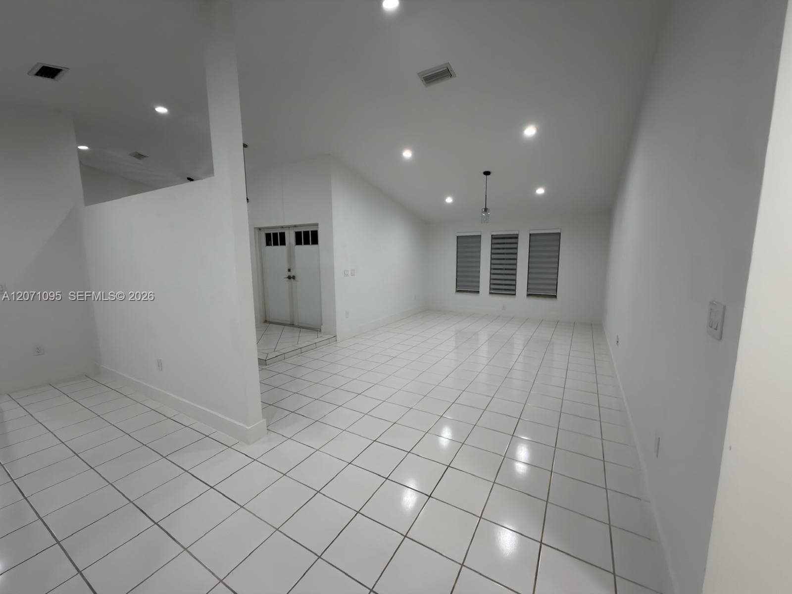 18870 SW 294th Ter photo 5