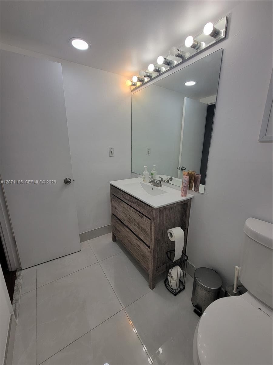 Oceanview Condo Bldg B · #1207 in Sunny Isles Beach - Photo 11