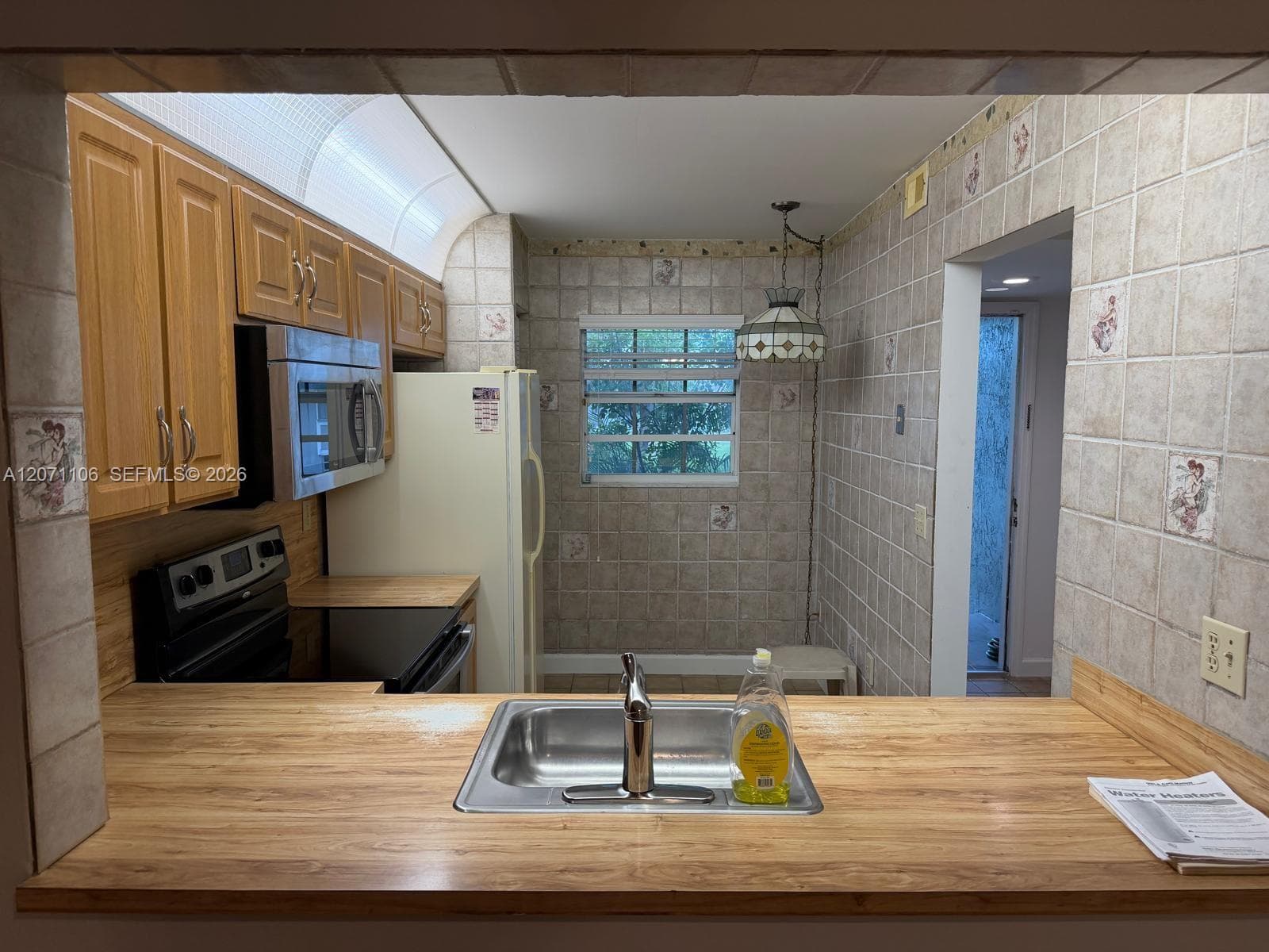 MONTEREY VILLAGE-ONE COND · #201-3 in Miami - Photo 20