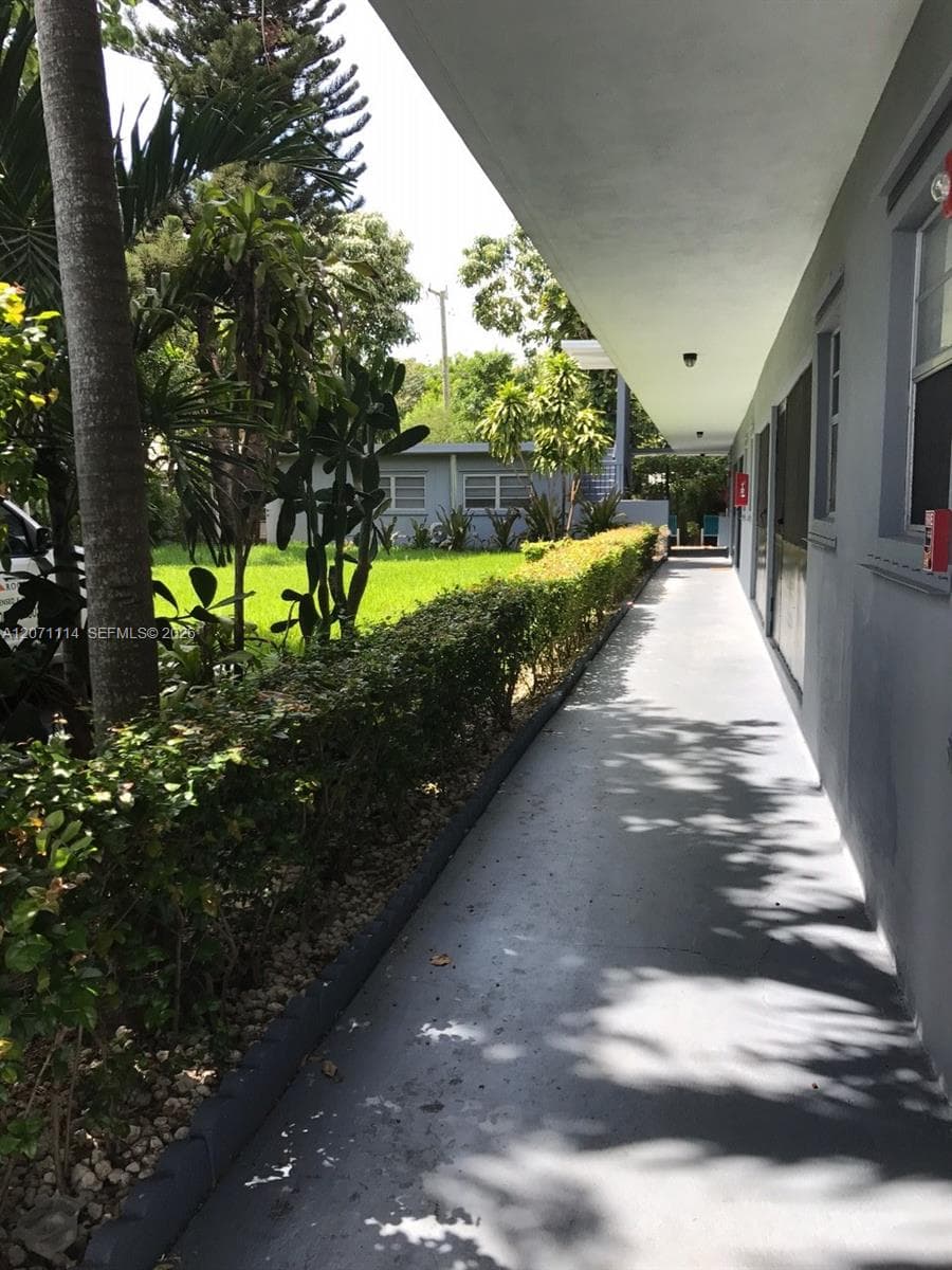 Our Lady Apartments · #4 in Hollywood - Photo 11