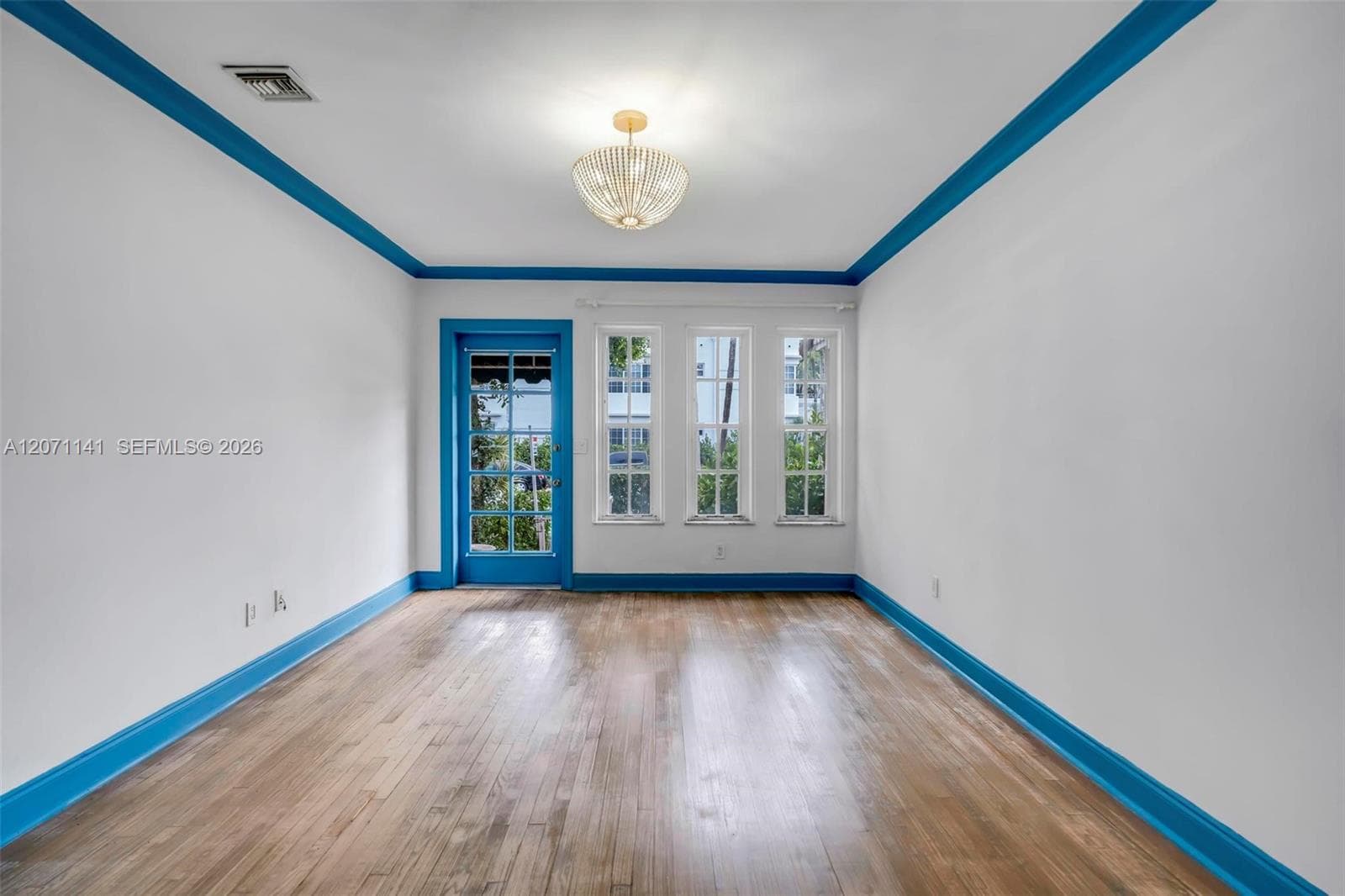 1605 Michigan Ave #929 photo 6