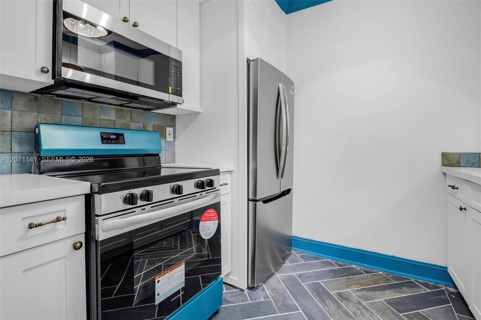 1605 Michigan Ave #929 photo 9