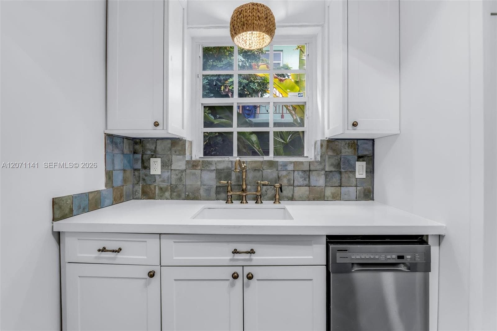 1605 Michigan Ave #929 photo 8