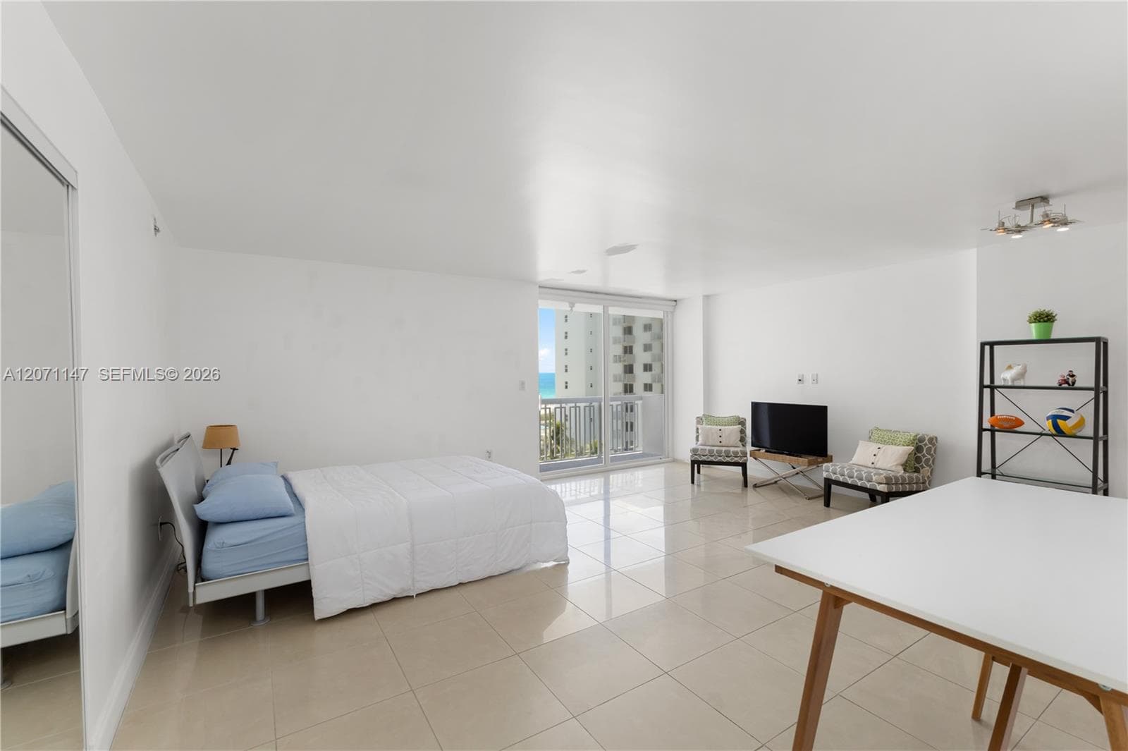 The Presidential · #607 in Miami Beach - Photo 4