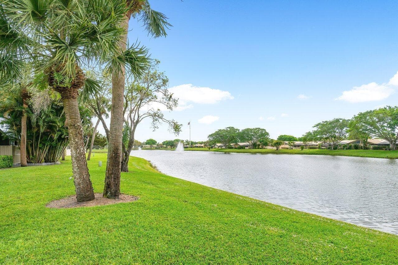 Lake View