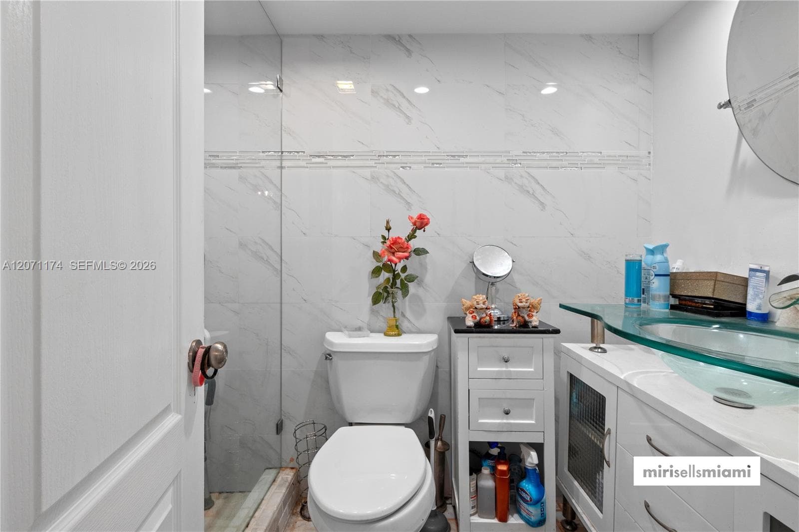 WINSTON TOWERS 500 · #1901 in Sunny Isles Beach - Photo 20