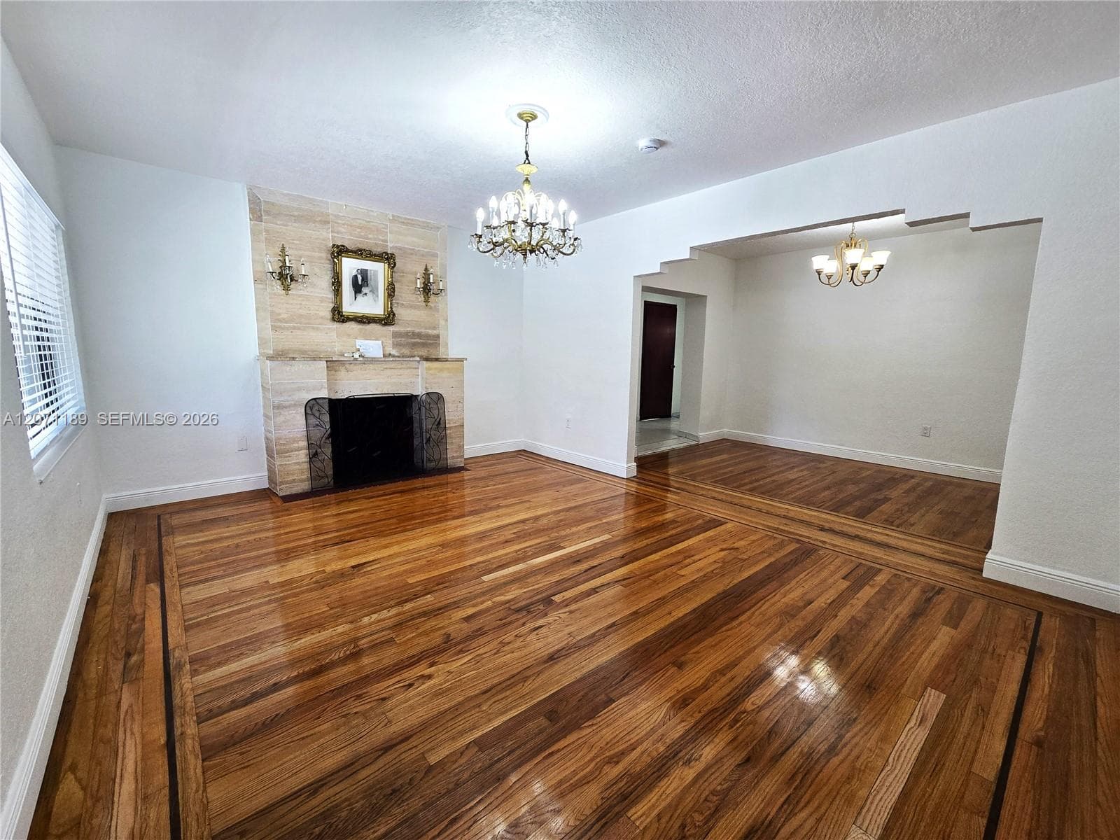 1855 SW 16th Ter photo 3