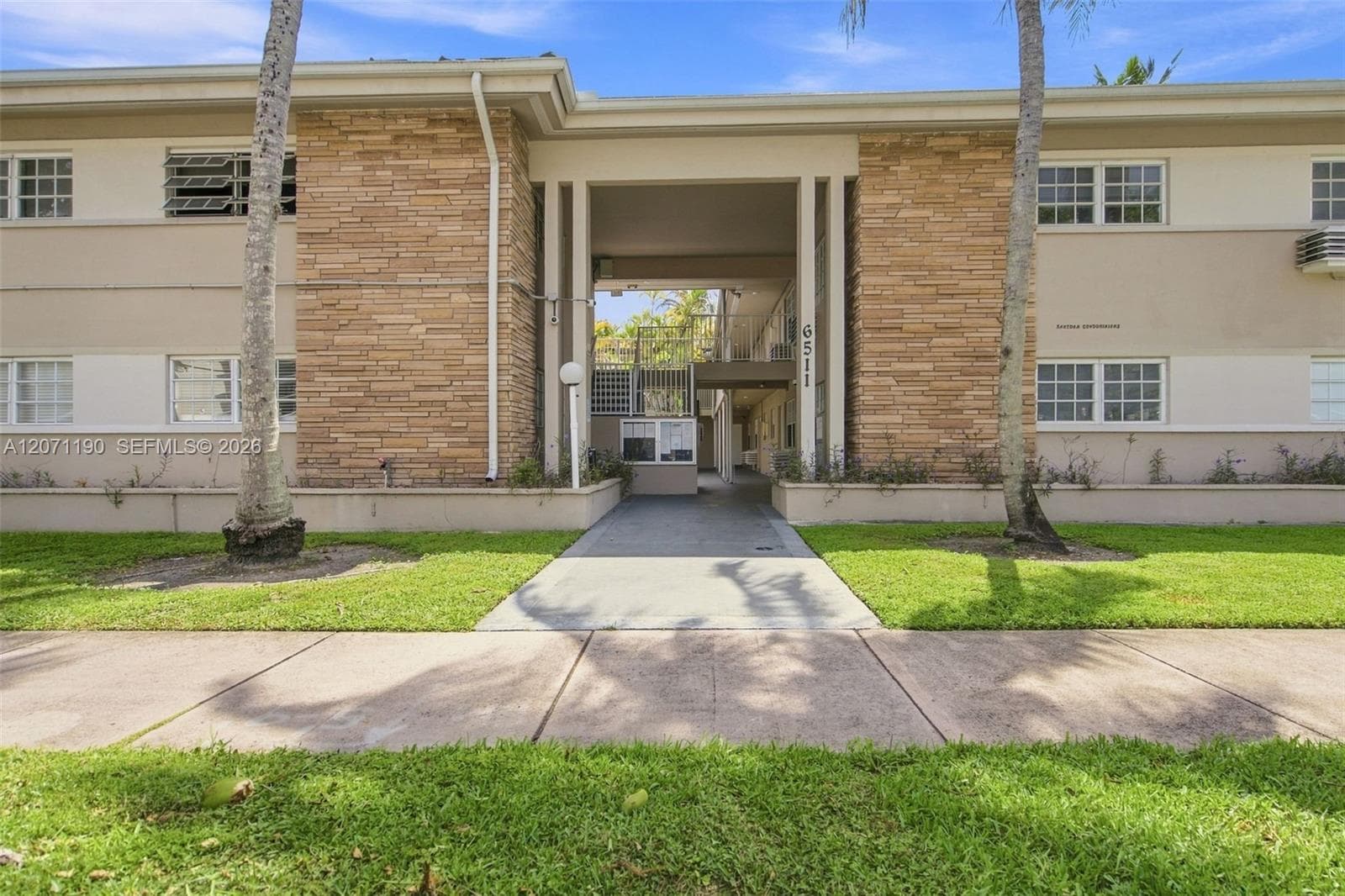 Santona Condo · #C6 in Coral Gables - Photo 1