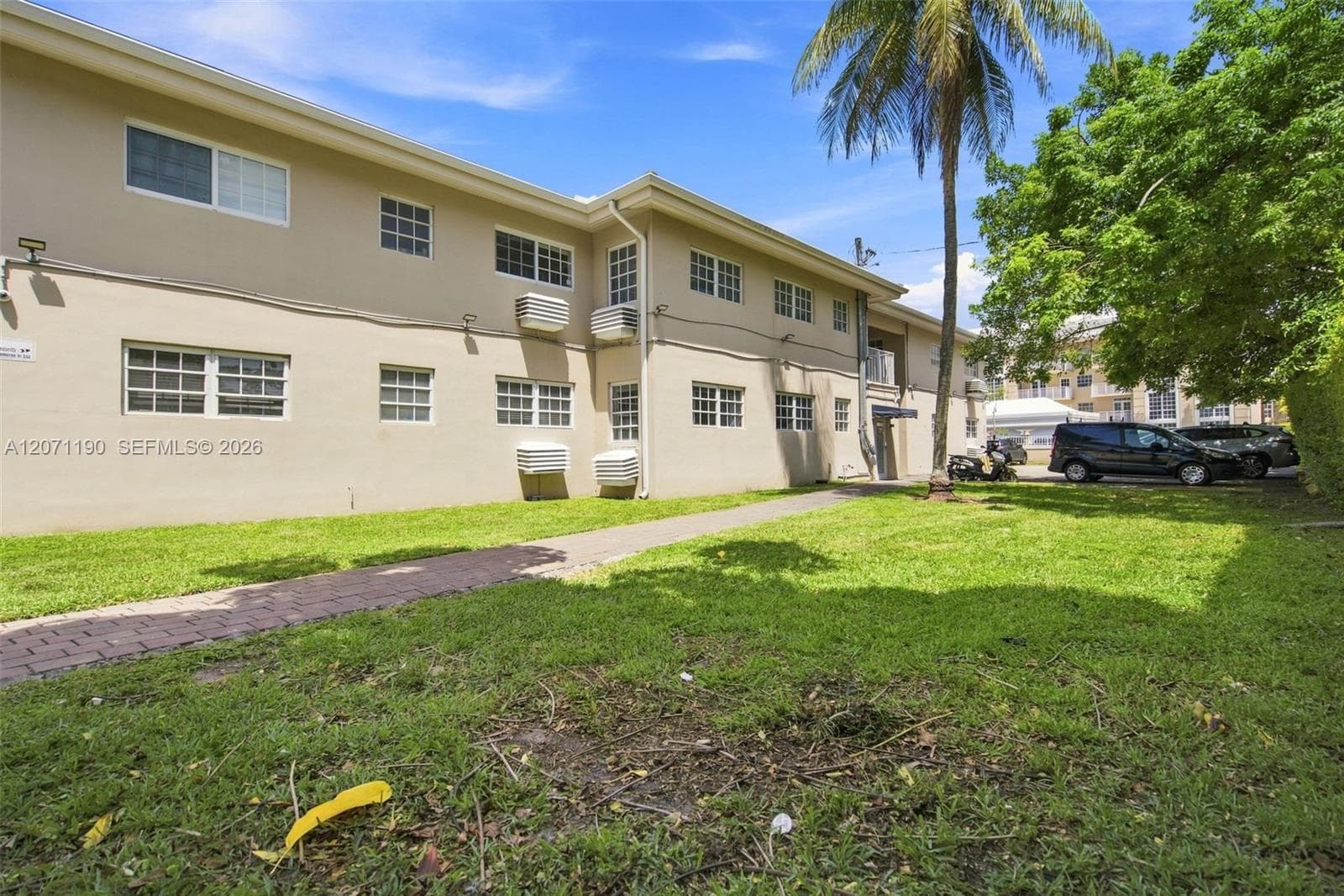 Santona Condo · #C6 in Coral Gables - Photo 20