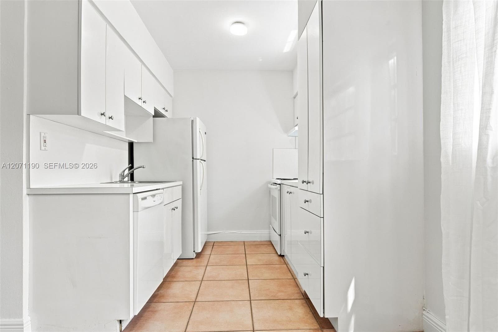 Santona Condo · #C6 in Coral Gables - Photo 11