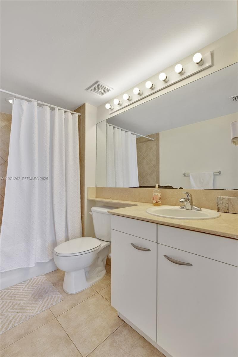 2080 OCEAN DRIVE CONDO · #1102 in Hallandale Beach - Photo 19