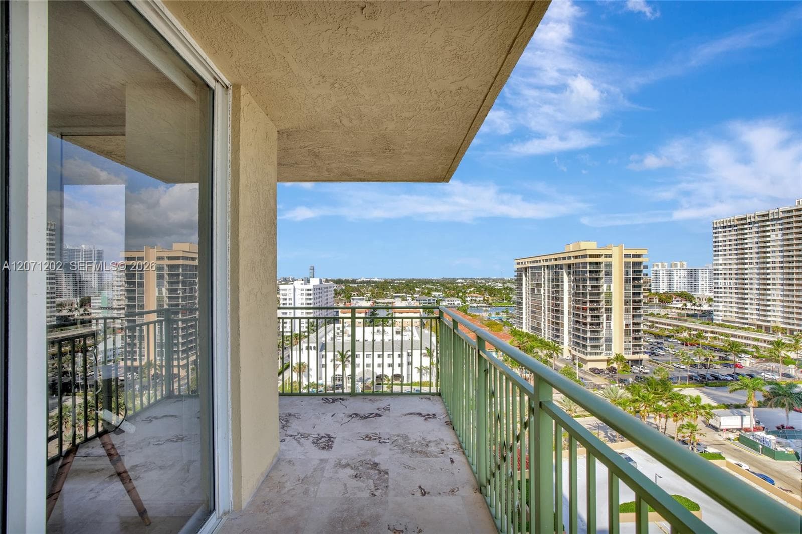 2080 OCEAN DRIVE CONDO · #1102 in Hallandale Beach - Photo 31