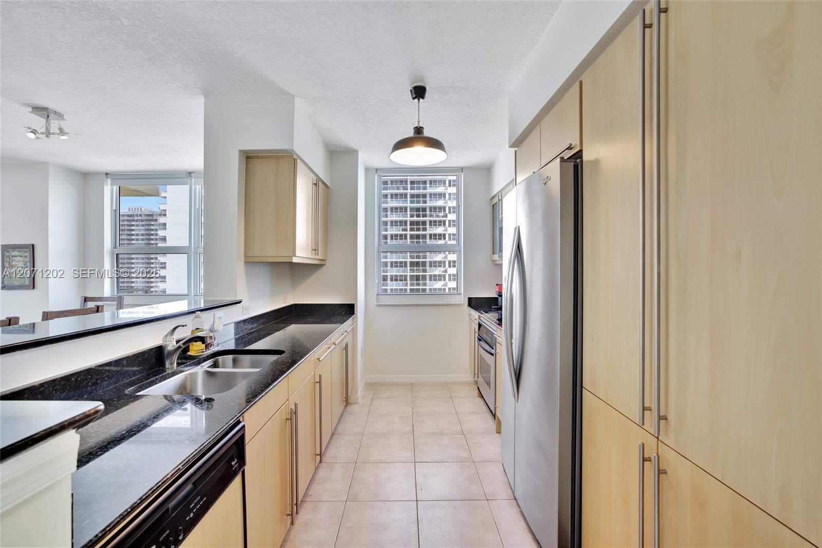 2080 OCEAN DRIVE CONDO · #1102 in Hallandale Beach - Photo 4
