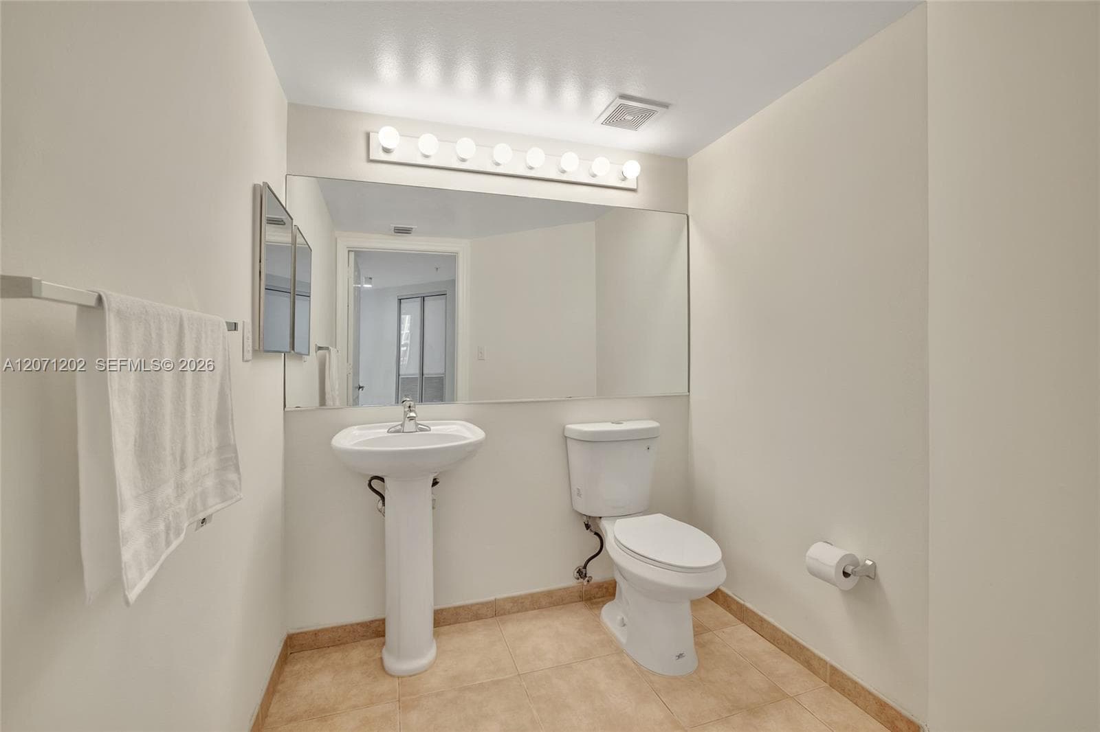 2080 OCEAN DRIVE CONDO · #1102 in Hallandale Beach - Photo 8
