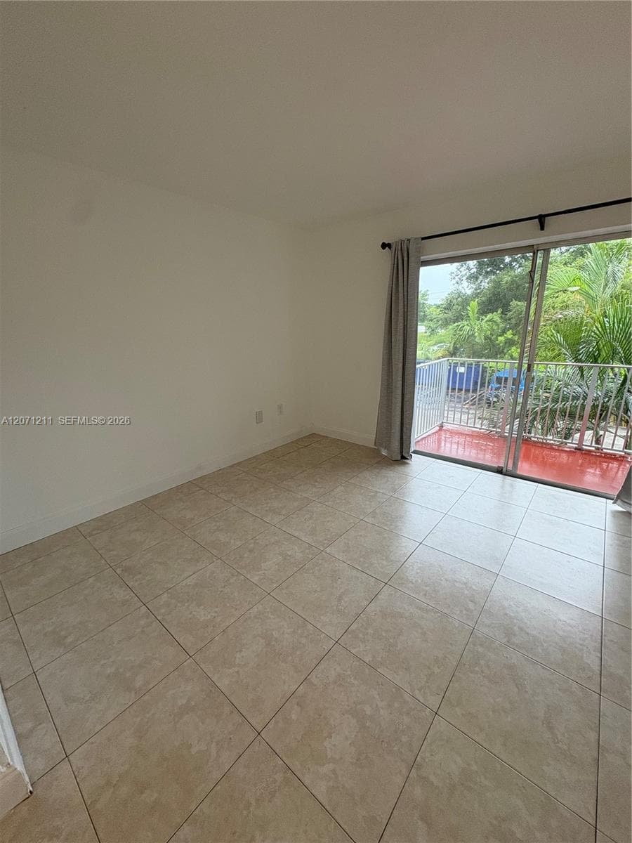 SILVER PALMS AT DADELAND · #207N in Miami - Photo 8