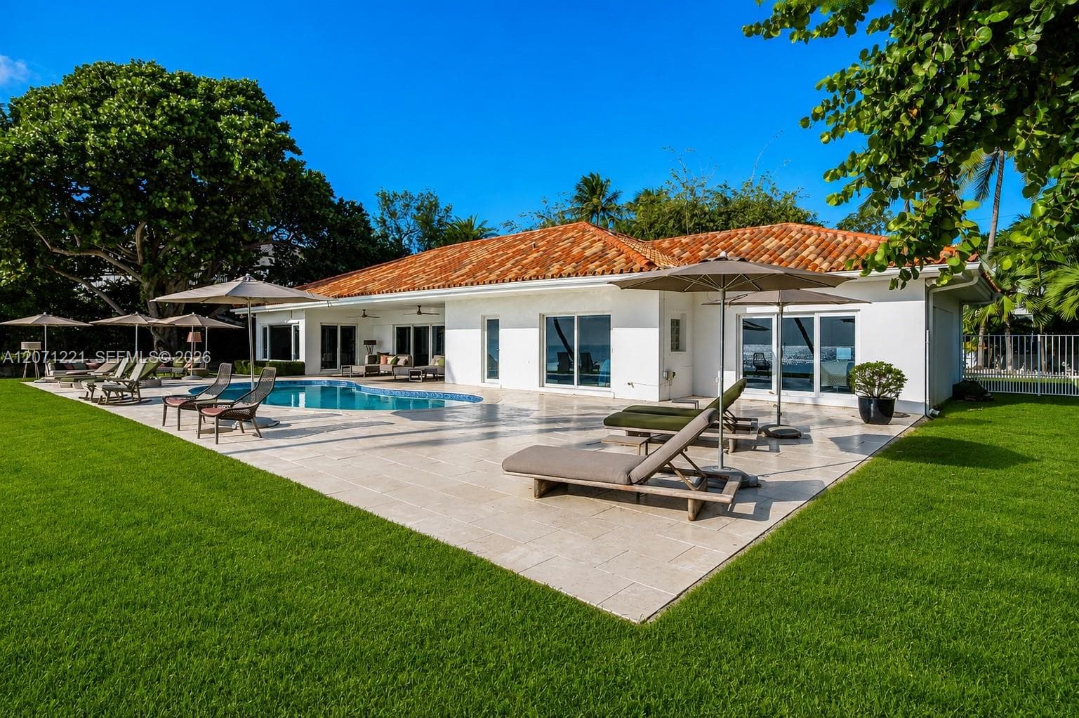 520 S Mashta Dr photo 34