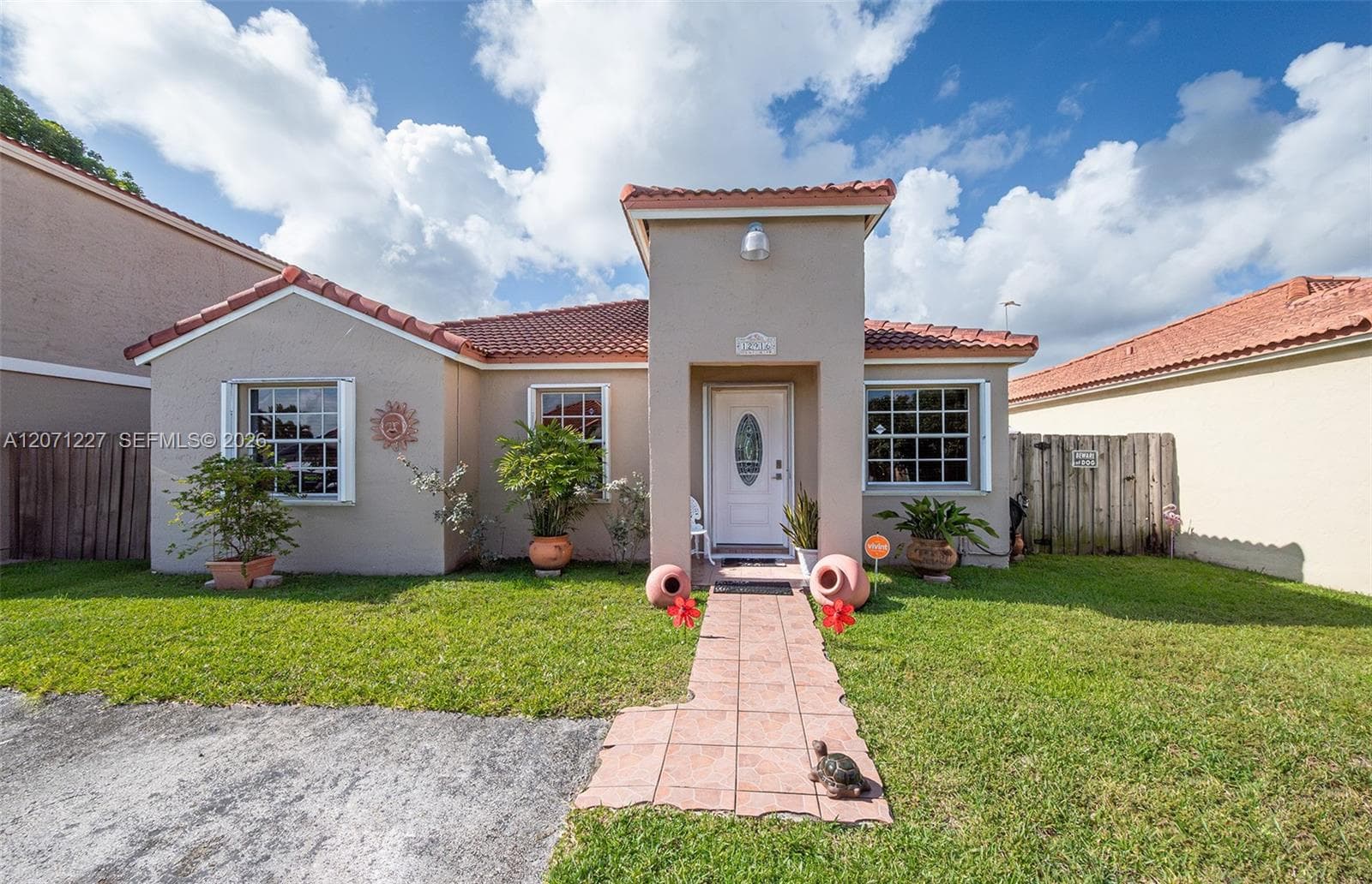 12916 SW 150th Ter photo 3