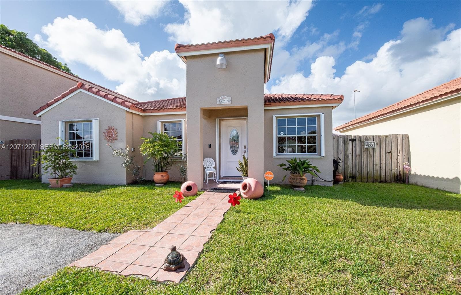 12916 SW 150th Ter photo 1