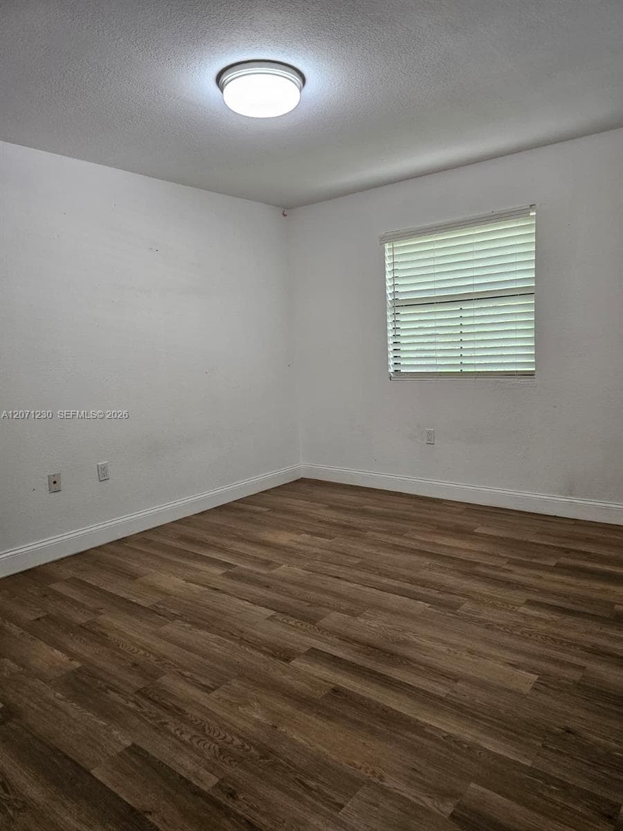 BISCAYNE BEACH CLUB CONDO · #7210 in Miami - Photo 19