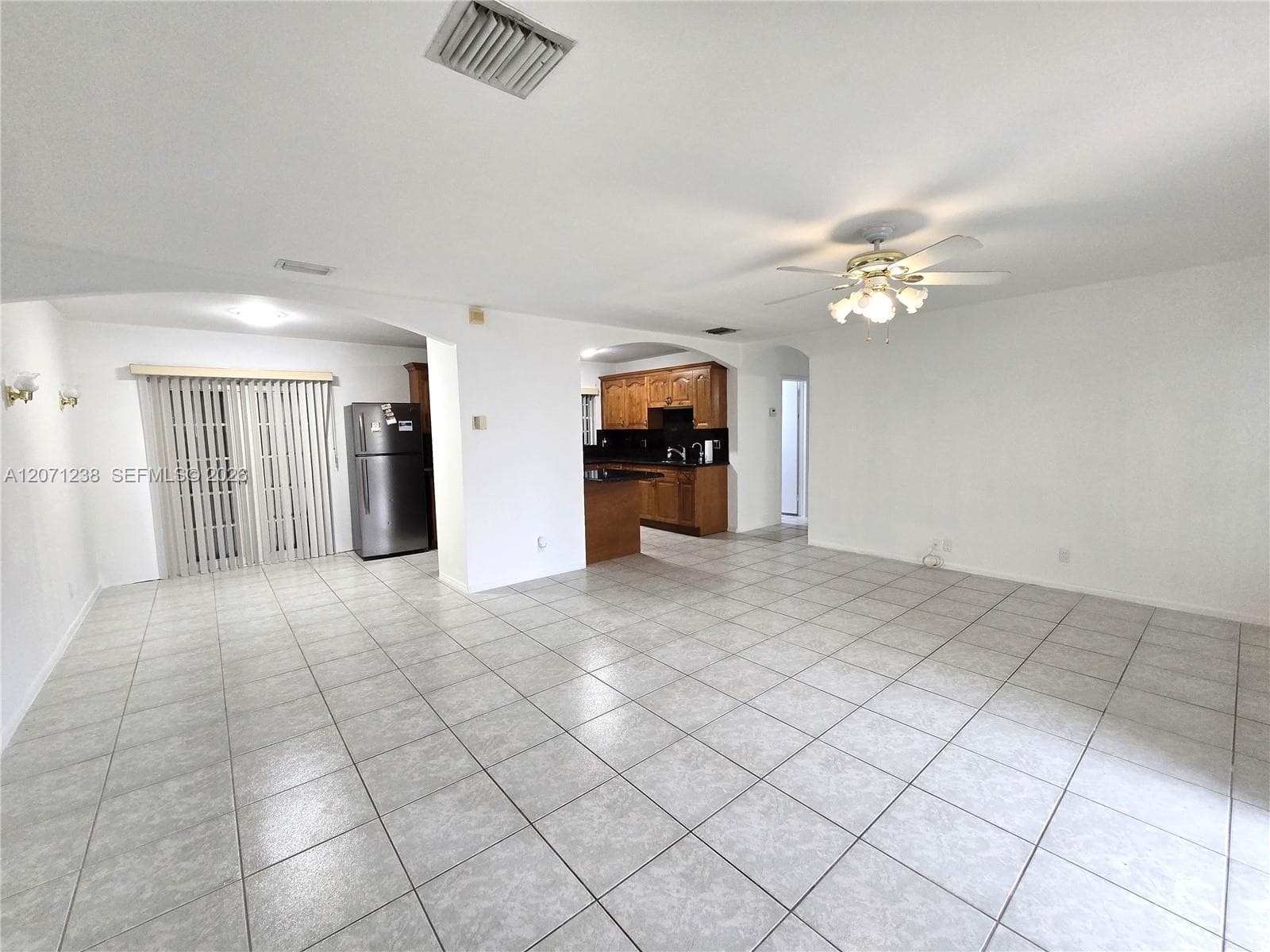 515 Hunter St photo 6