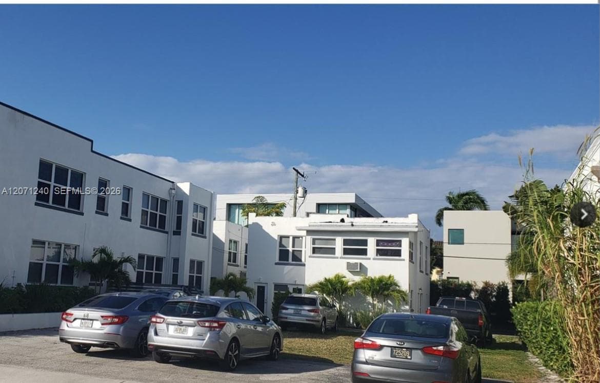 COLEE HAMMOCK · #9 in Fort Lauderdale - Photo 2