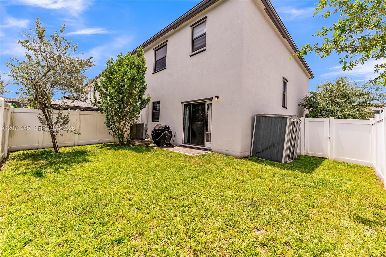 20397 NW 6th Pl photo 32
