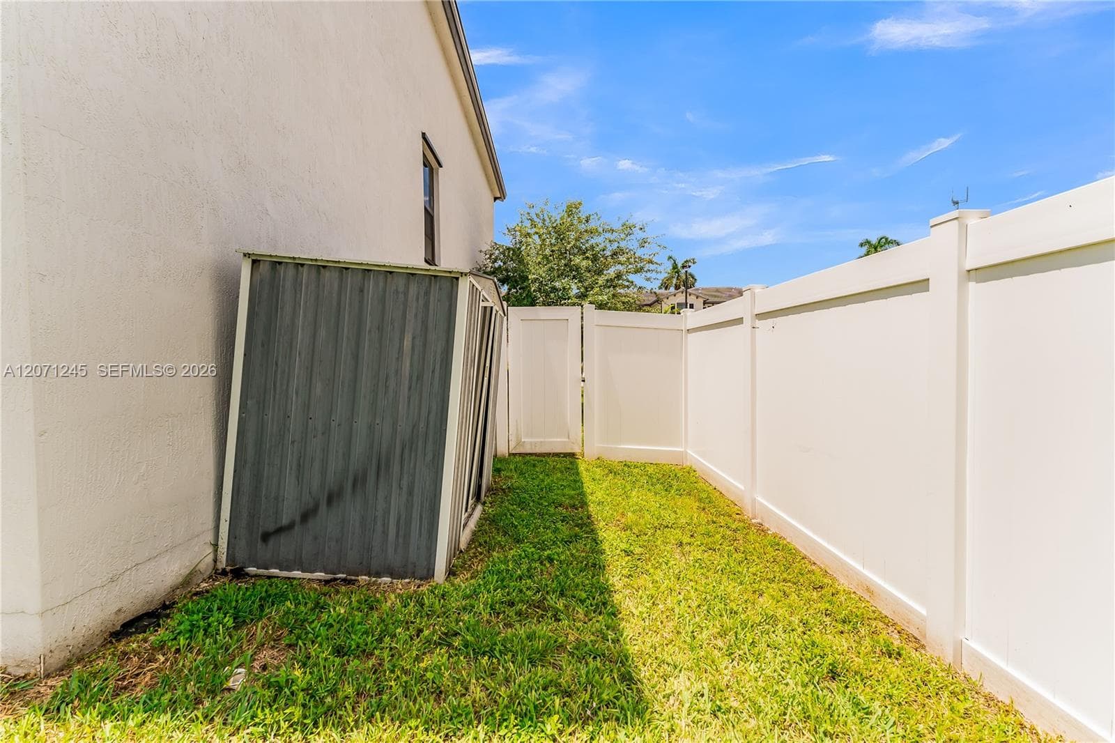 20397 NW 6th Pl photo 34