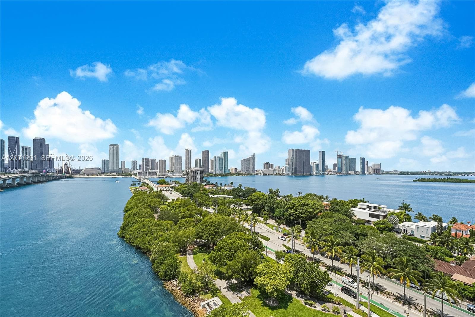 1000 Venetian Way · #1108 in Miami - Photo 3