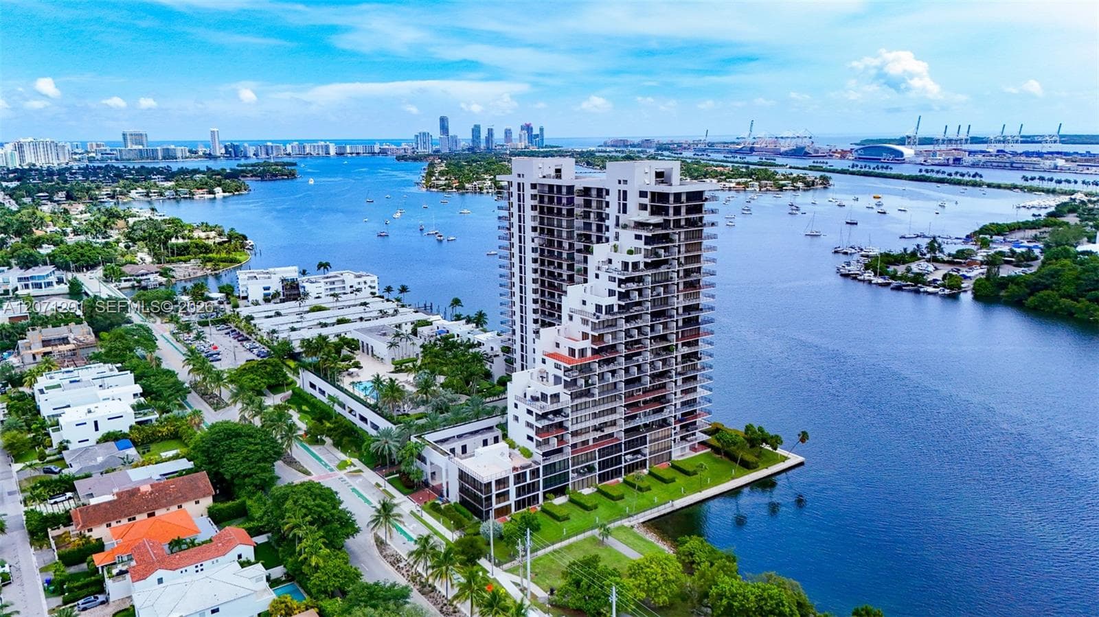 1000 Venetian Way · #1108 in Miami - Photo 33