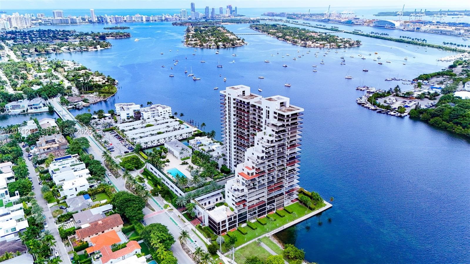 1000 Venetian Way · #1108 in Miami - Photo 40