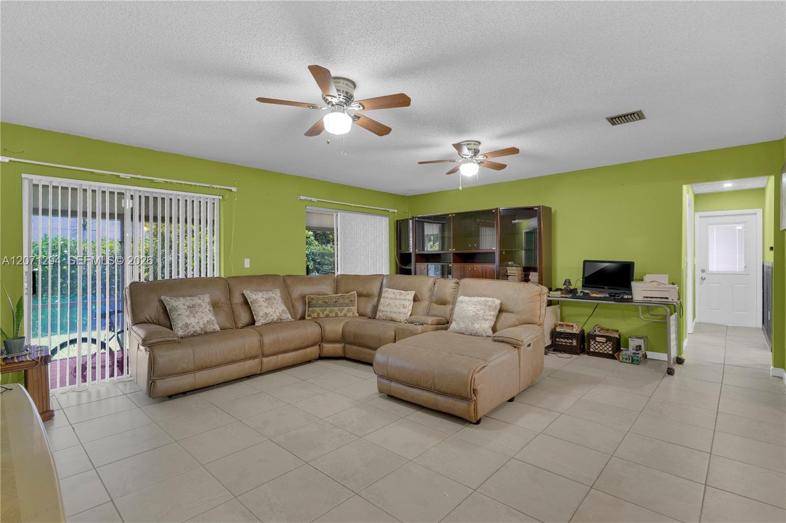 12900 SW 81st St photo 17