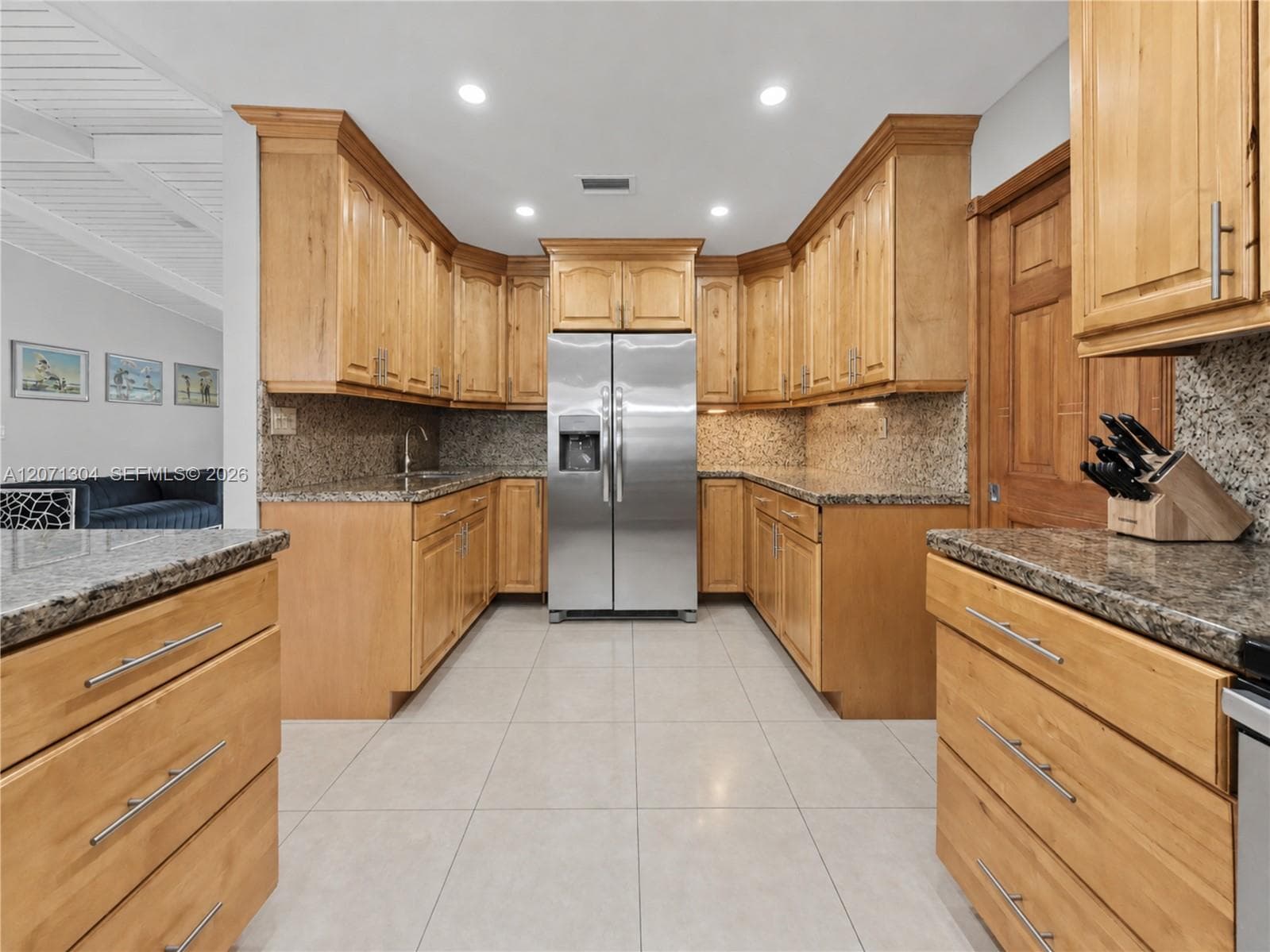 13710 SW 18th Ter photo 10