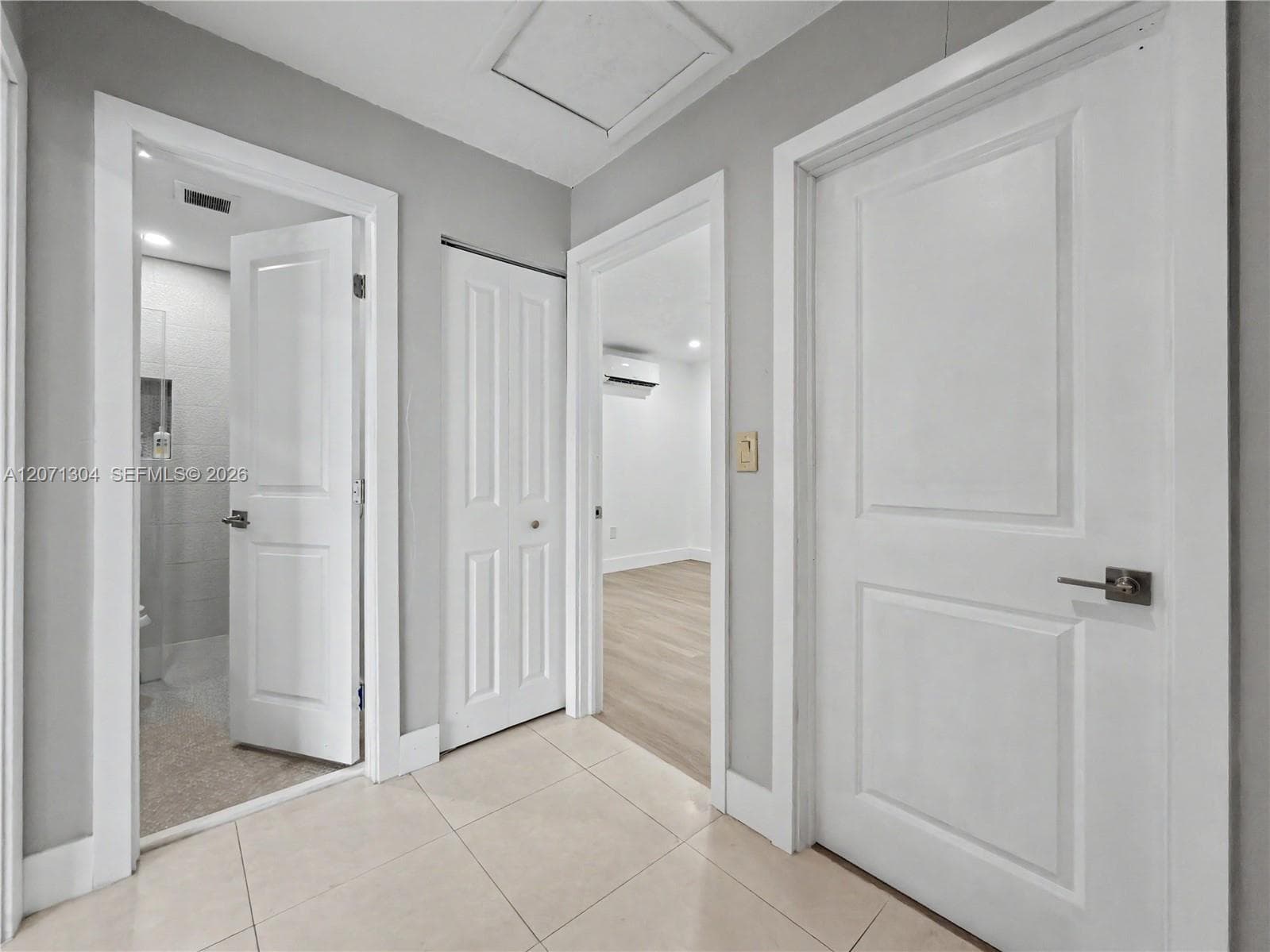 13710 SW 18th Ter photo 25