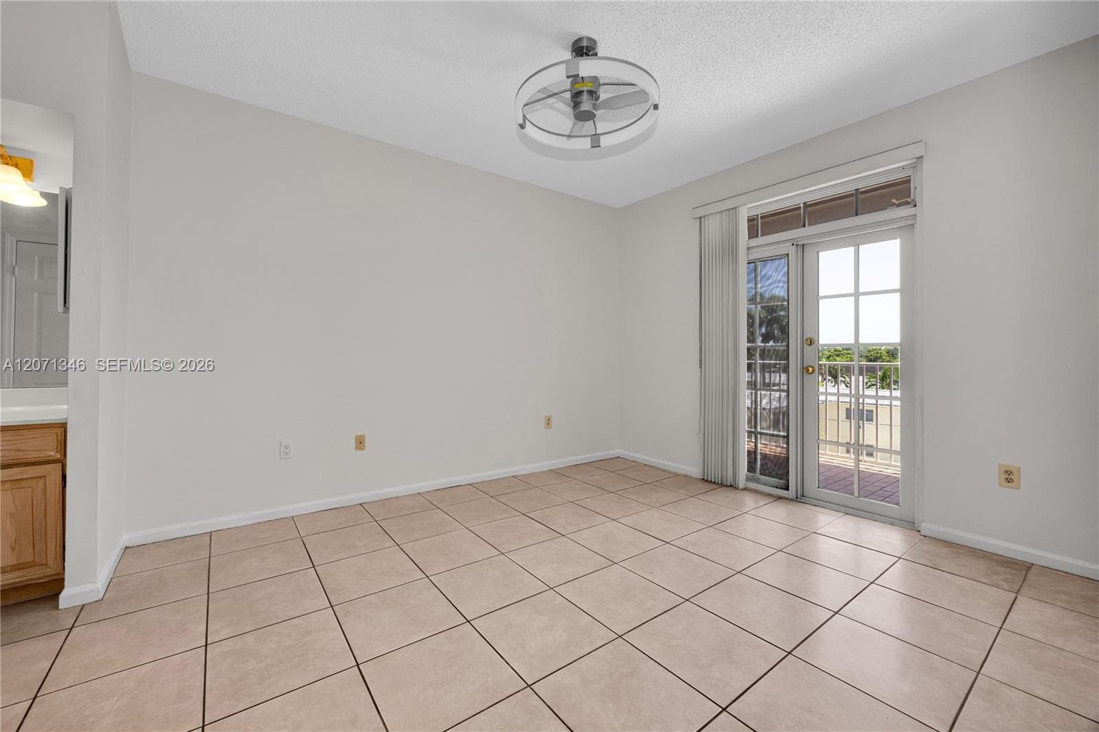 UNIVERSITY INN CONDO · #2413 in Coral Gables - Photo 16