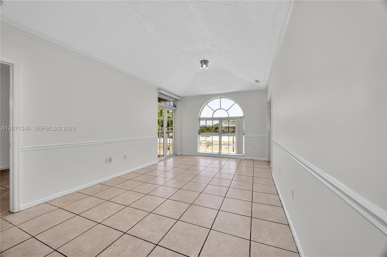 UNIVERSITY INN CONDO · #2413 in Coral Gables - Photo 3