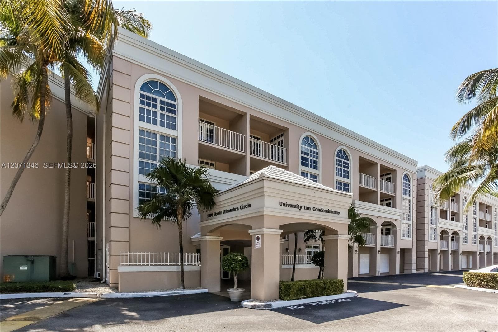 UNIVERSITY INN CONDO · #2413 in Coral Gables - Photo 1