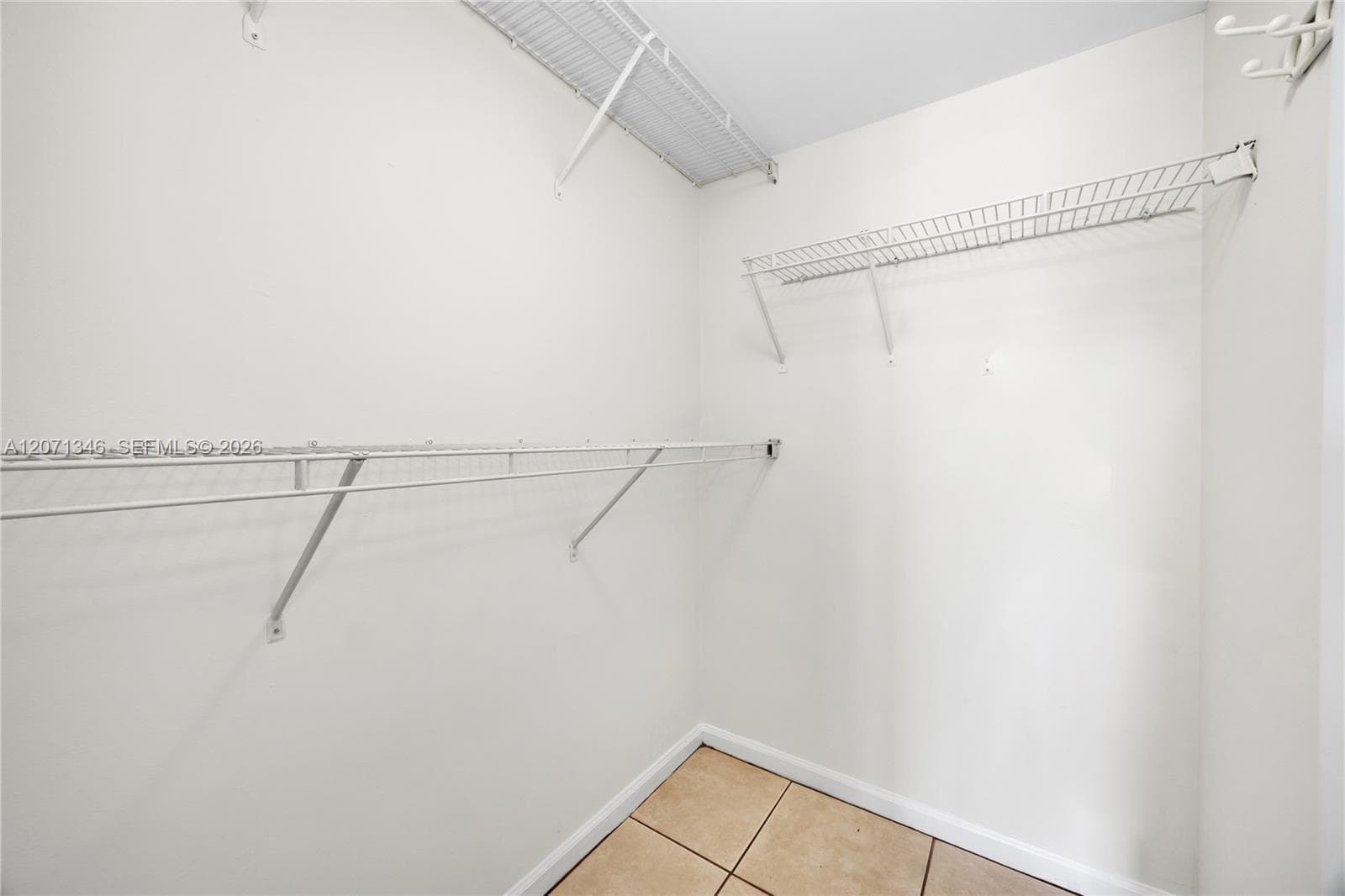 UNIVERSITY INN CONDO · #2413 in Coral Gables - Photo 21