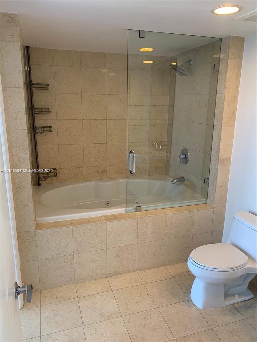BEACH CLUB TWO · #1607 in Hallandale Beach - Photo 17