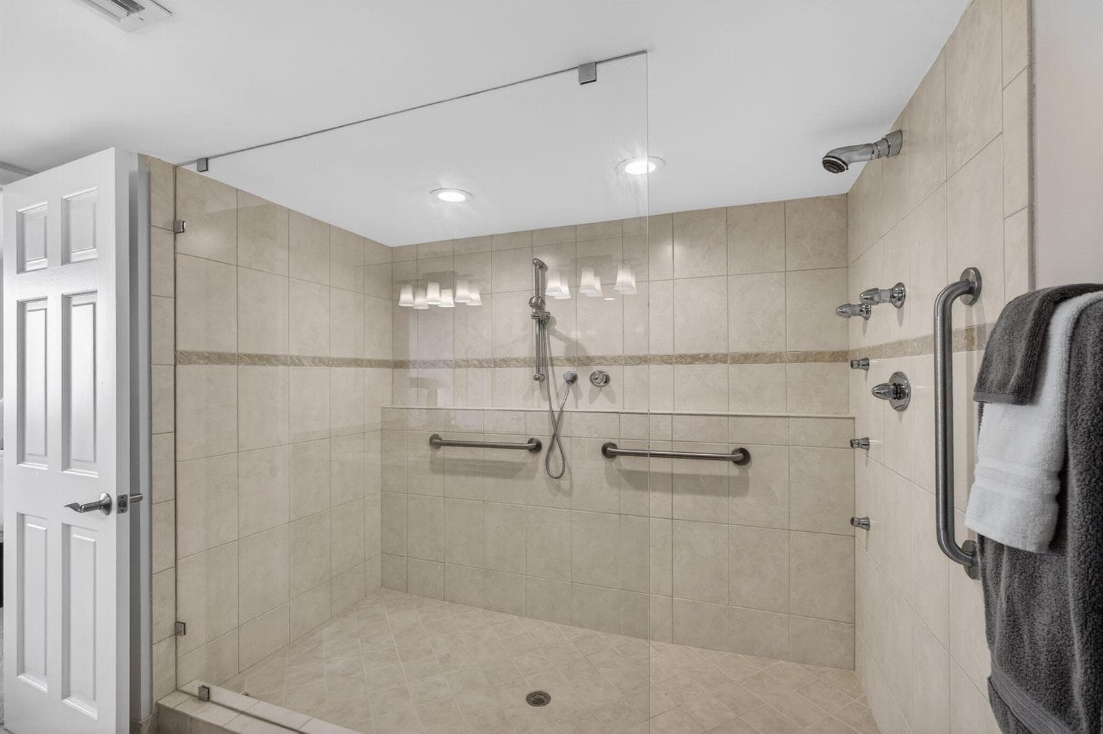 38-web-or-mls-5D1A0836