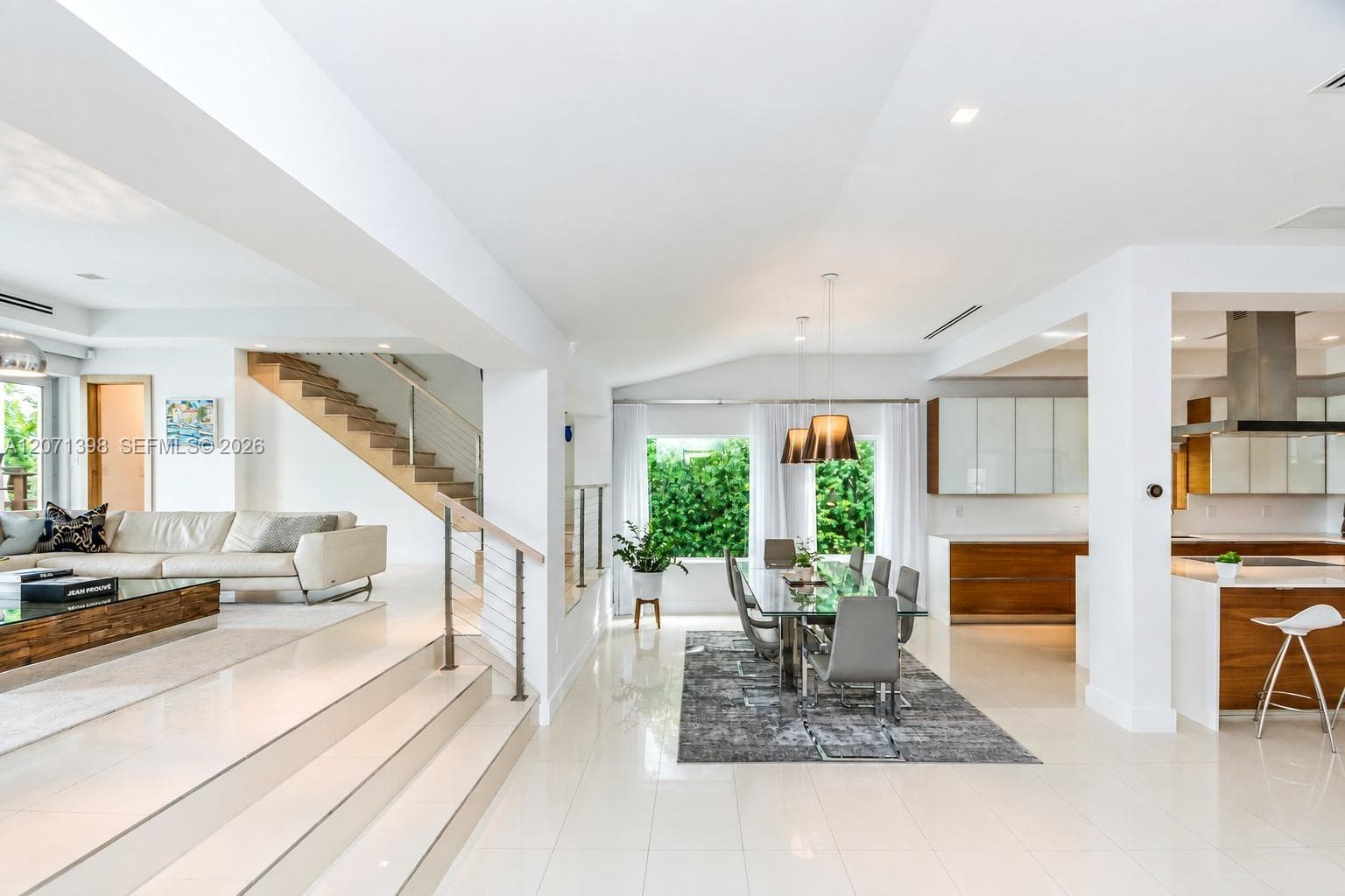455 E Dilido Dr photo 23