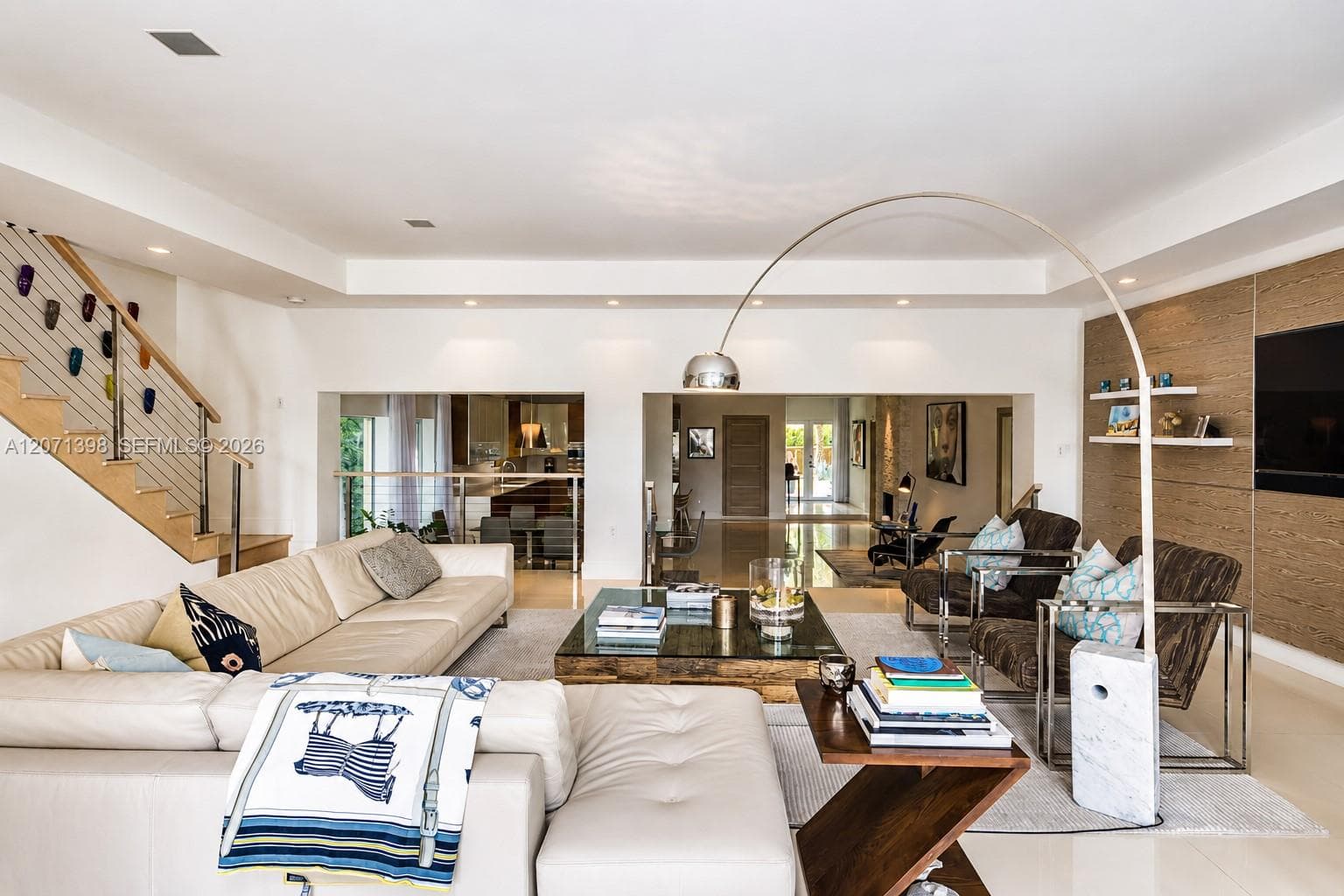 455 E Dilido Dr photo 20