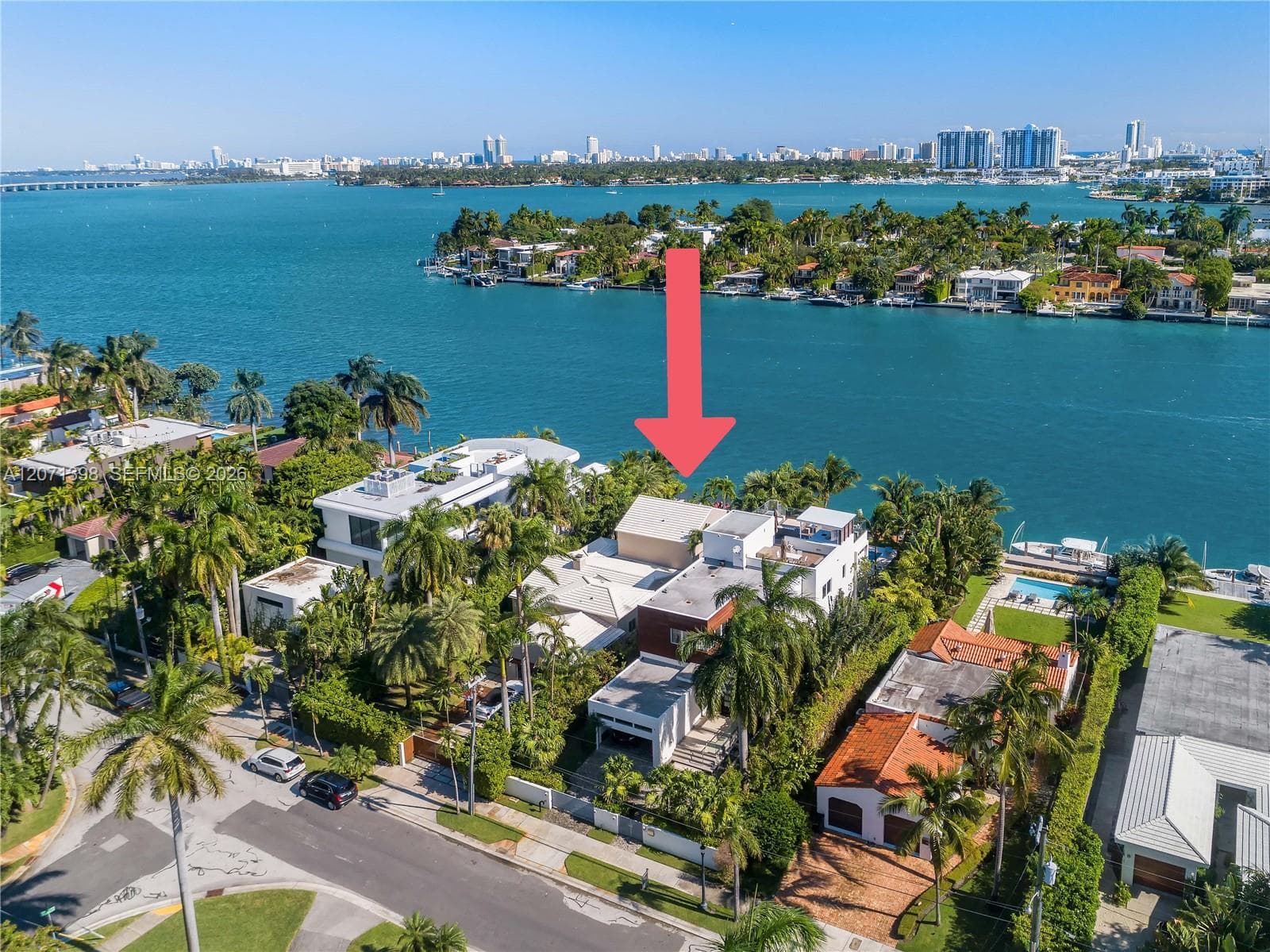 455 E Dilido Dr photo 14