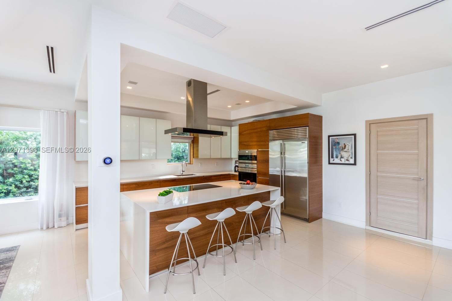 455 E Dilido Dr photo 29