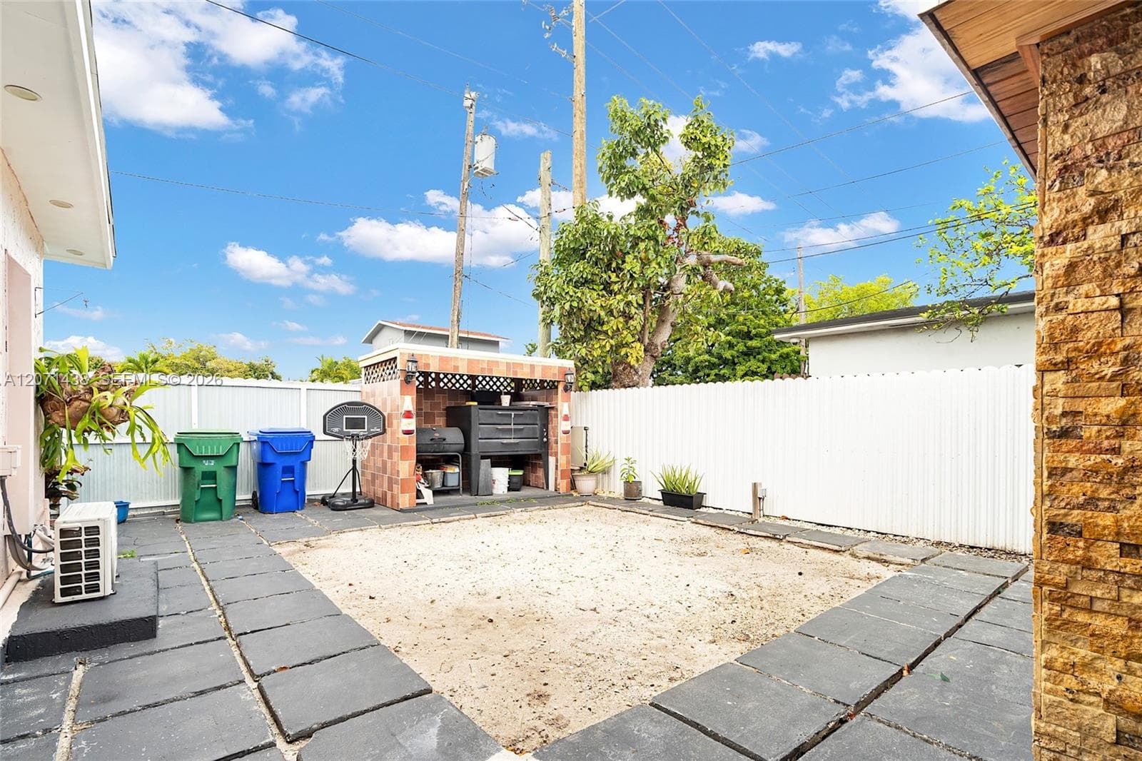 31 SW 58th Ct photo 29