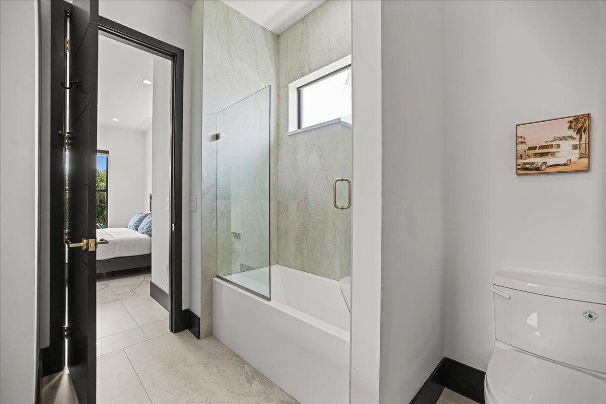 BATH FOR BED 3 AND 4