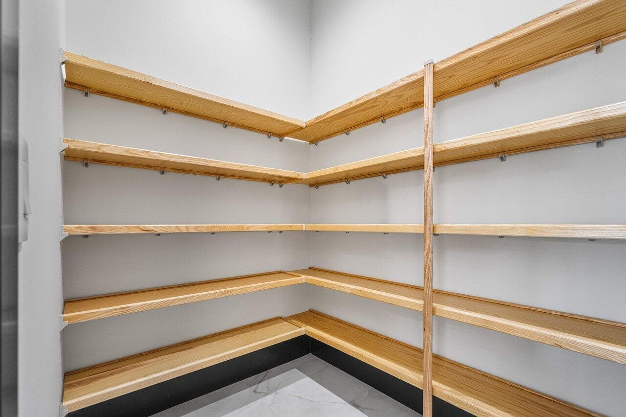 PANTRY