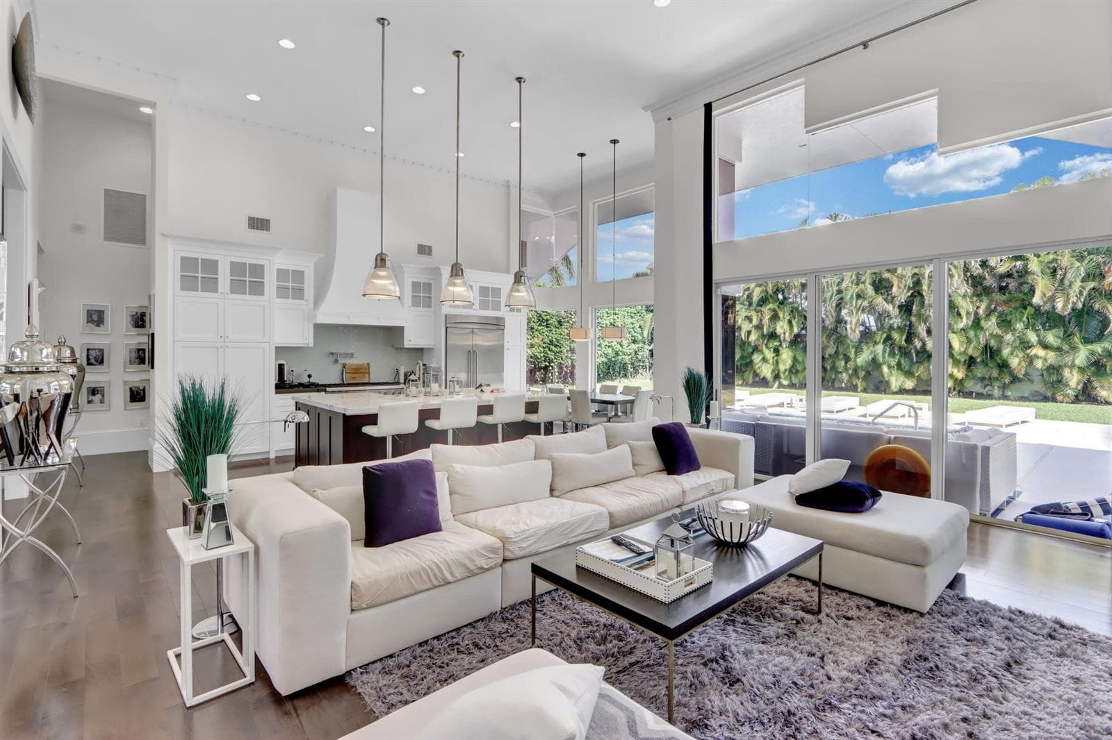 Family Room - 2