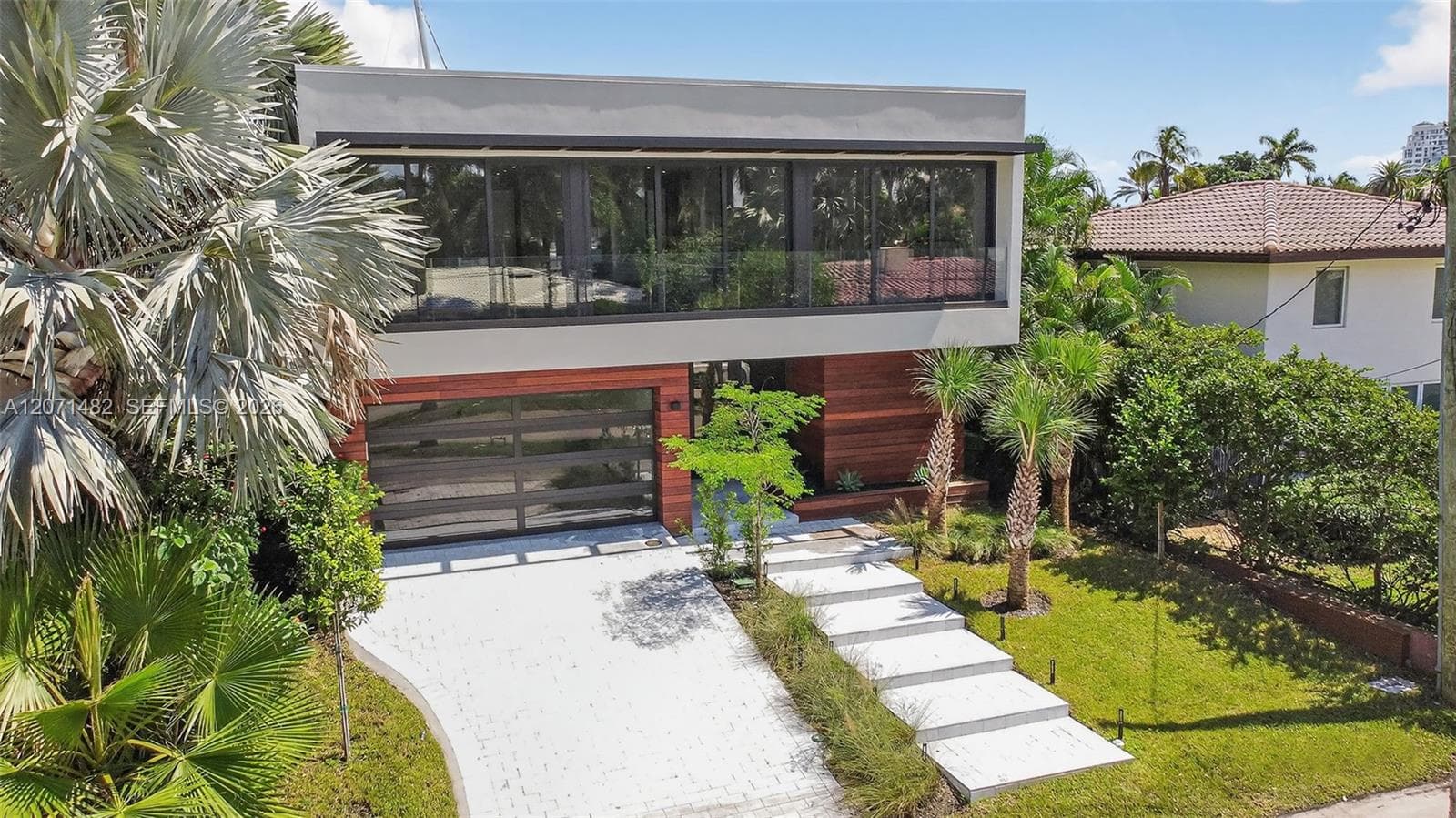 620 Solar Isle Dr photo 77
